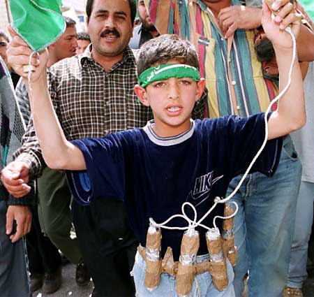 More Palestinian chi...