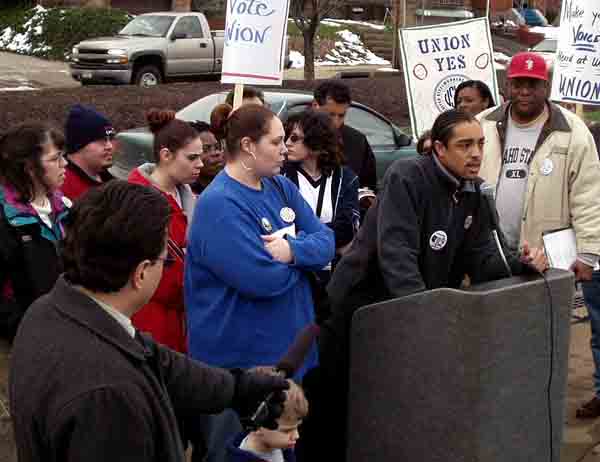 Giant Eagle Employee...