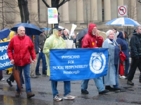 Physicians for Socia...