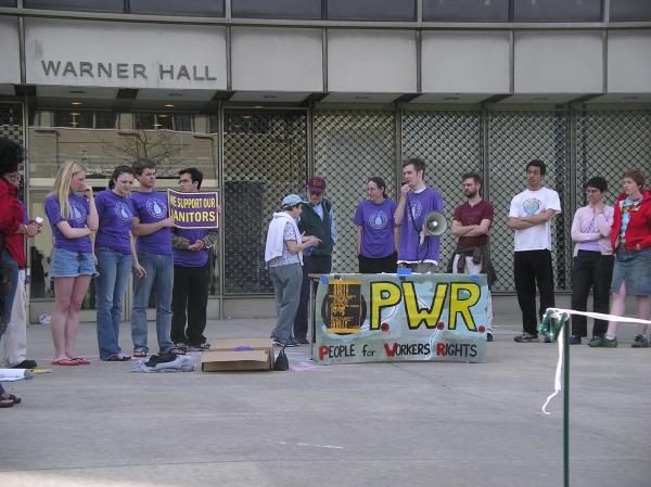 CMU students rally f...