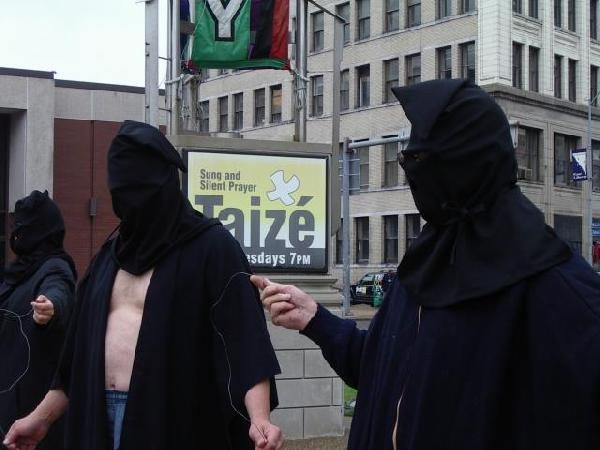 Pittsburghers Protes...