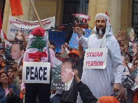 Lebanese protesters ...