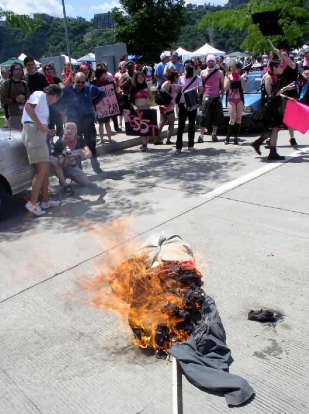 The Burning of Santo...