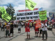 Gloria Arroyo’s Economy: NOT WORKING