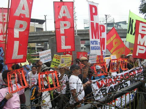 Filipino workers say...